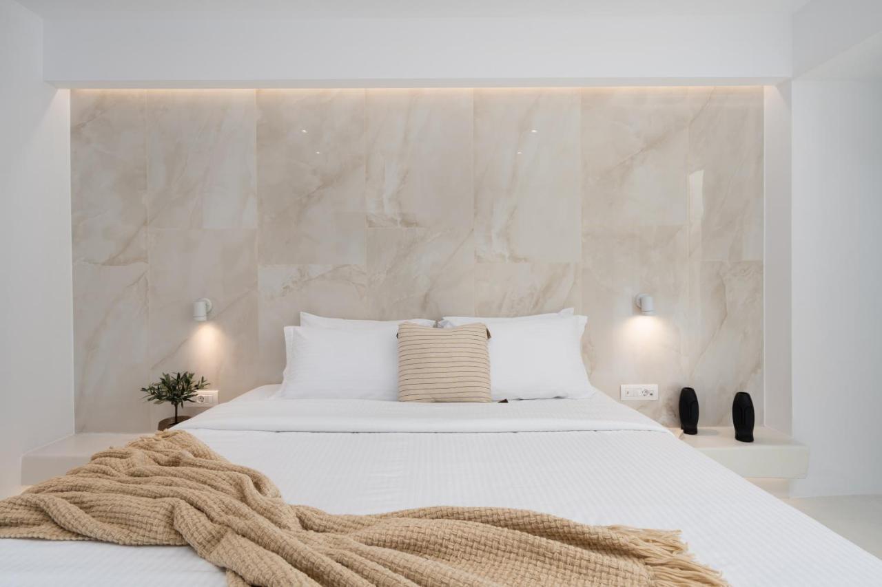 Cycladic Suites & Spa Тира Экстерьер фото