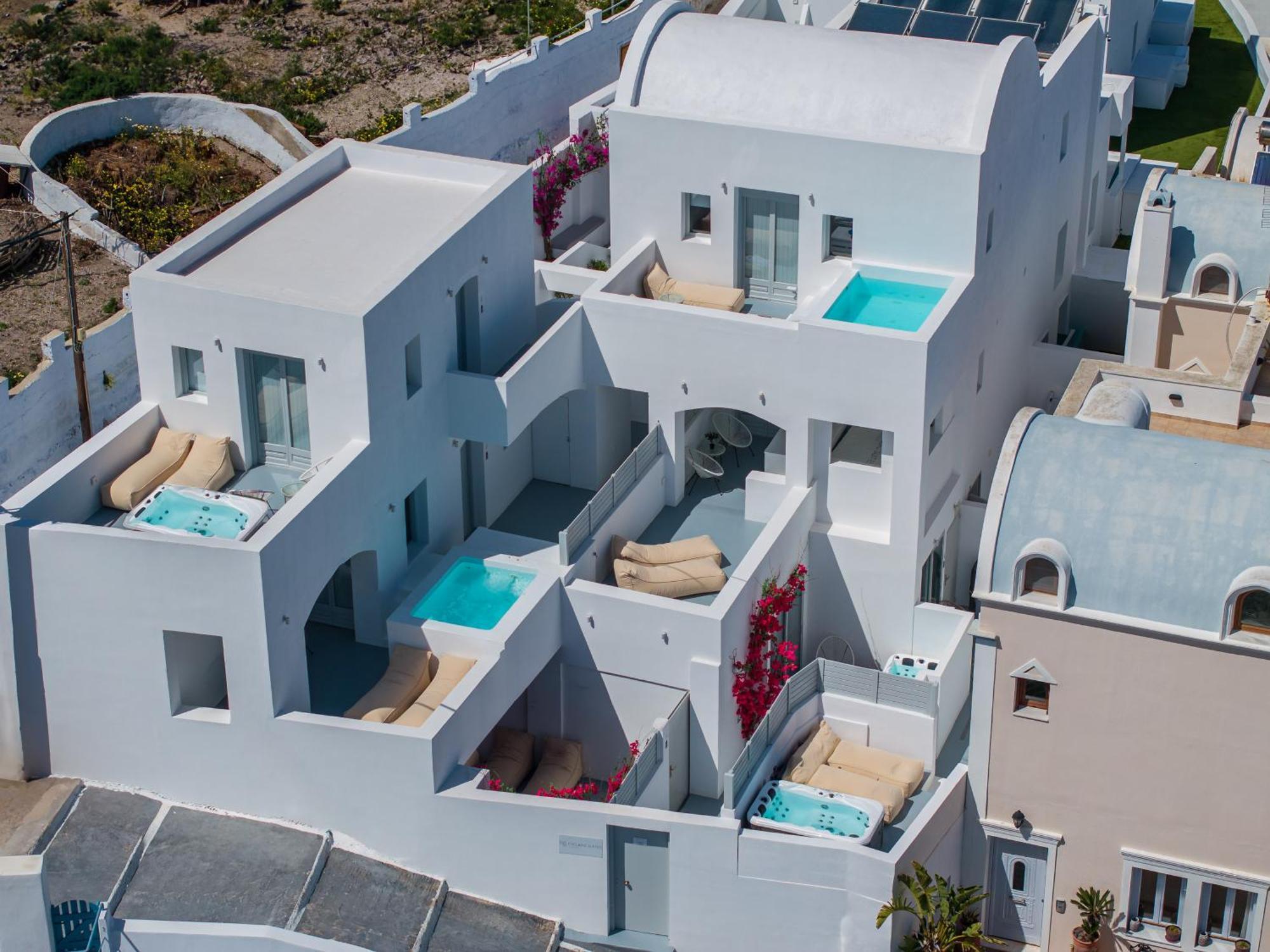 Cycladic Suites & Spa Тира Экстерьер фото