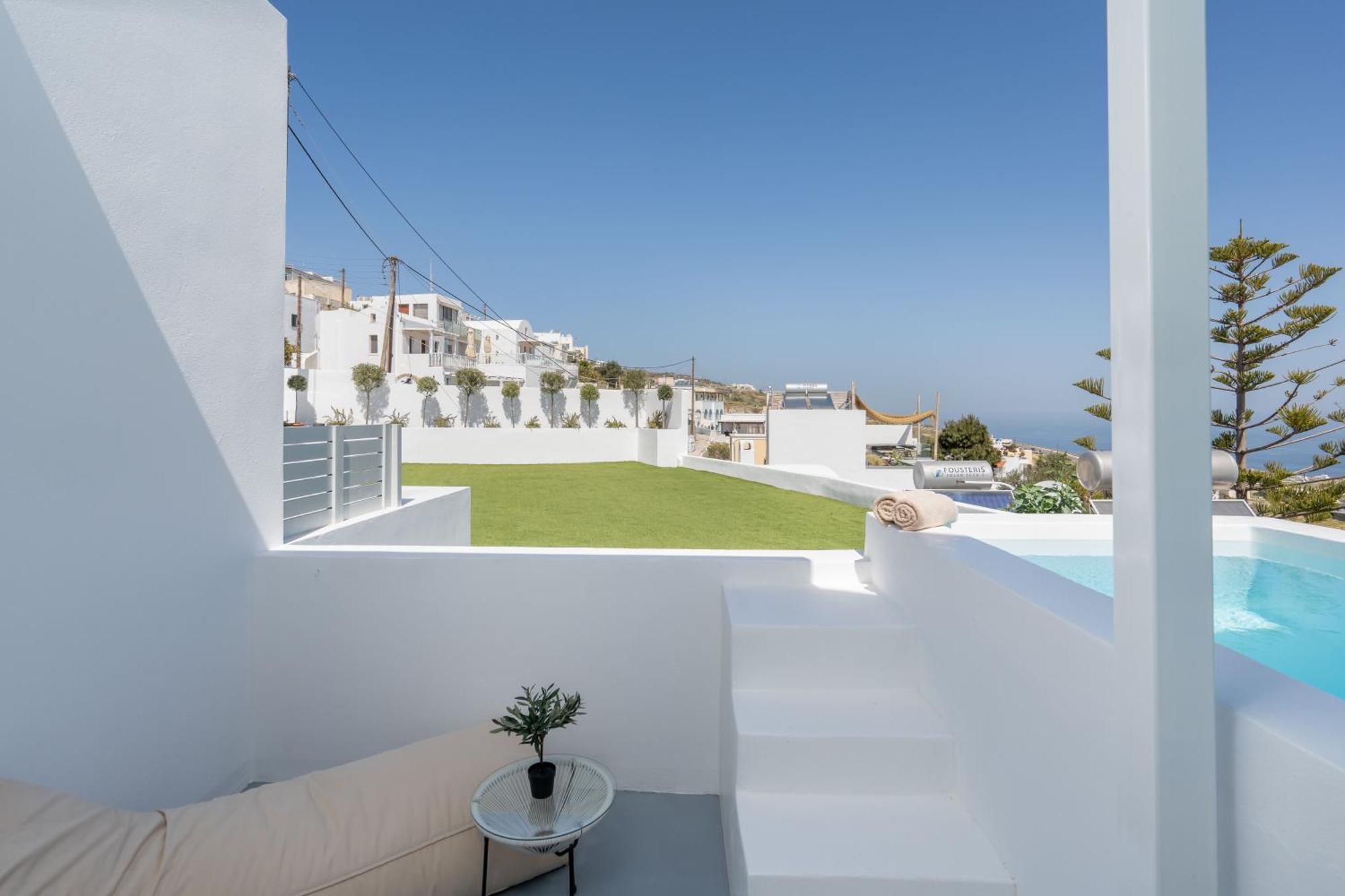 Cycladic Suites & Spa Тира Номер фото