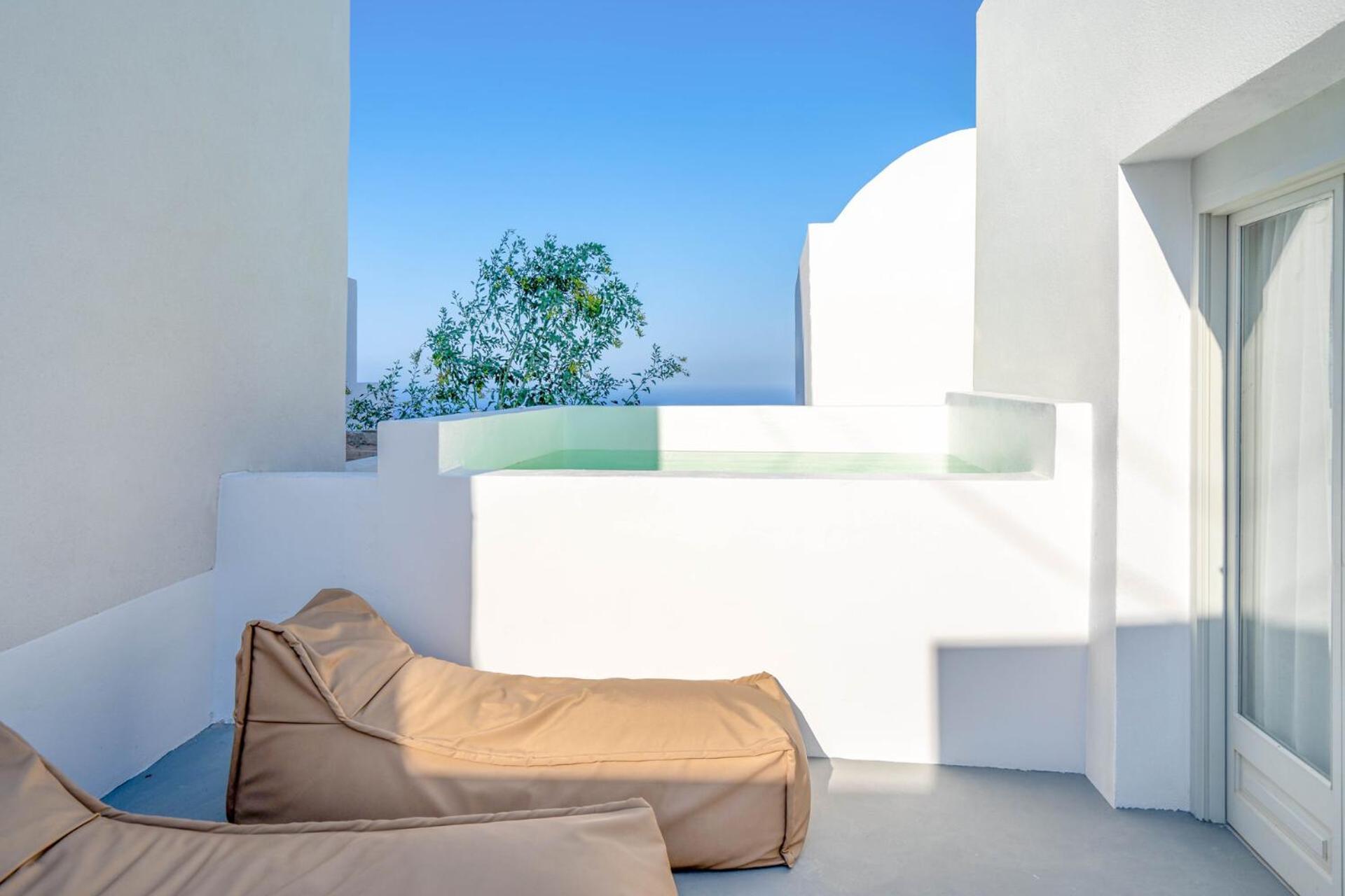 Cycladic Suites & Spa Тира Экстерьер фото